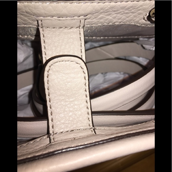 ⭐️⭐️⭐️⭐️4X ⭐️⭐️⭐️⭐️ NWT 💯% Authentic Kate Spade Small Rorie Tote - Picture 15 of 15